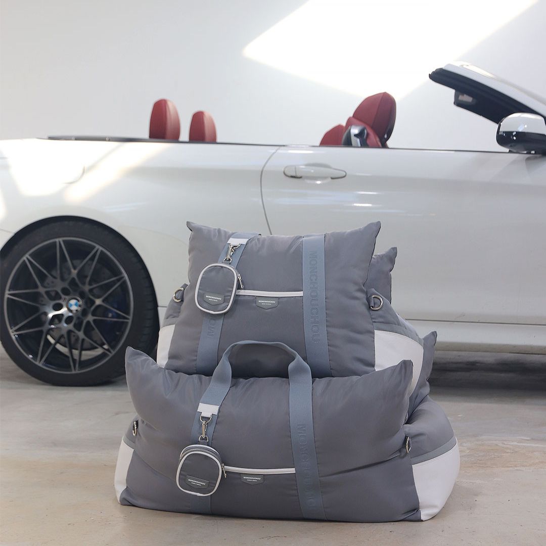 Luxury Dog Car Seat Cover - 11th Edition by Monchouchou