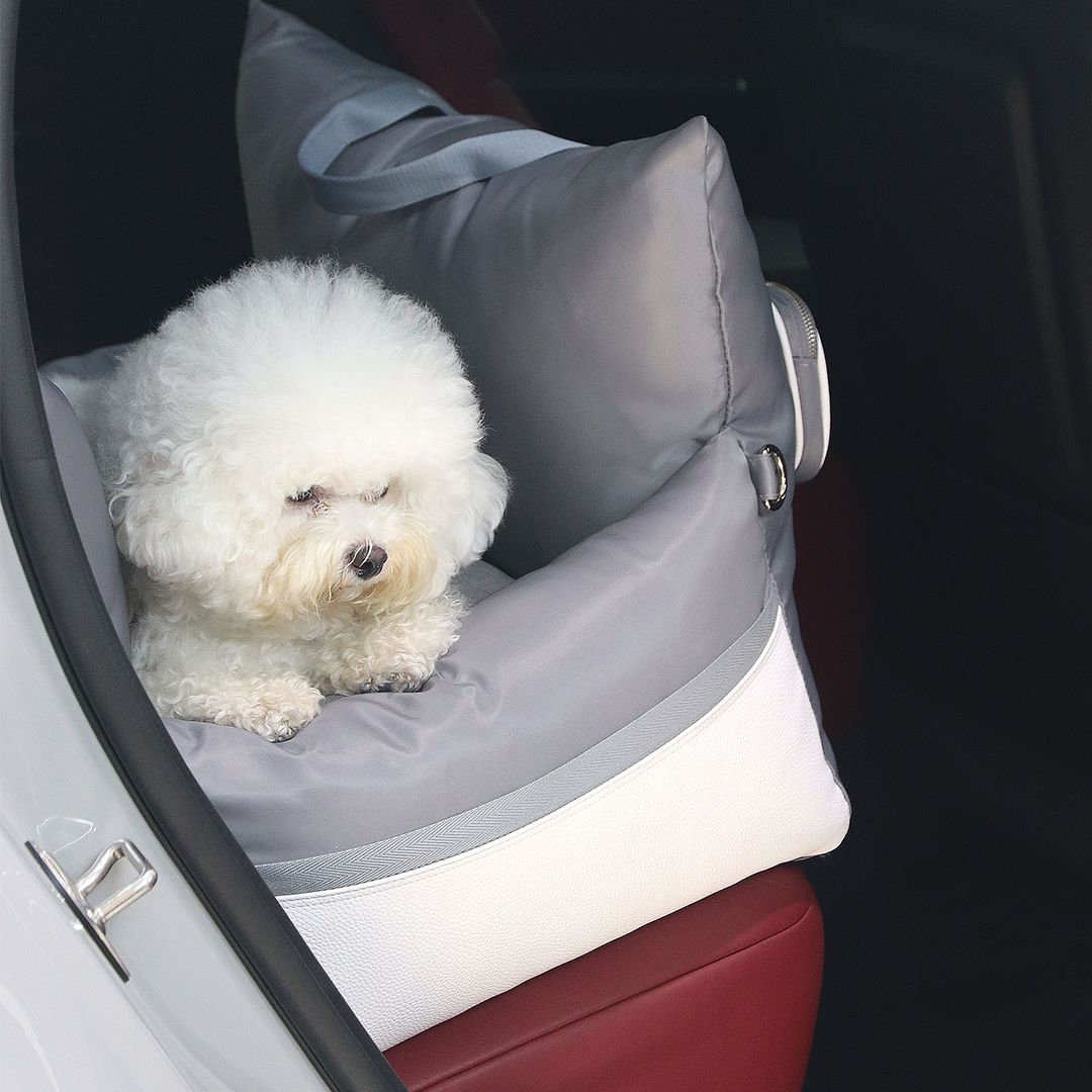 Luxury Dog Car Seat Cover - 11th Edition by Monchouchou
