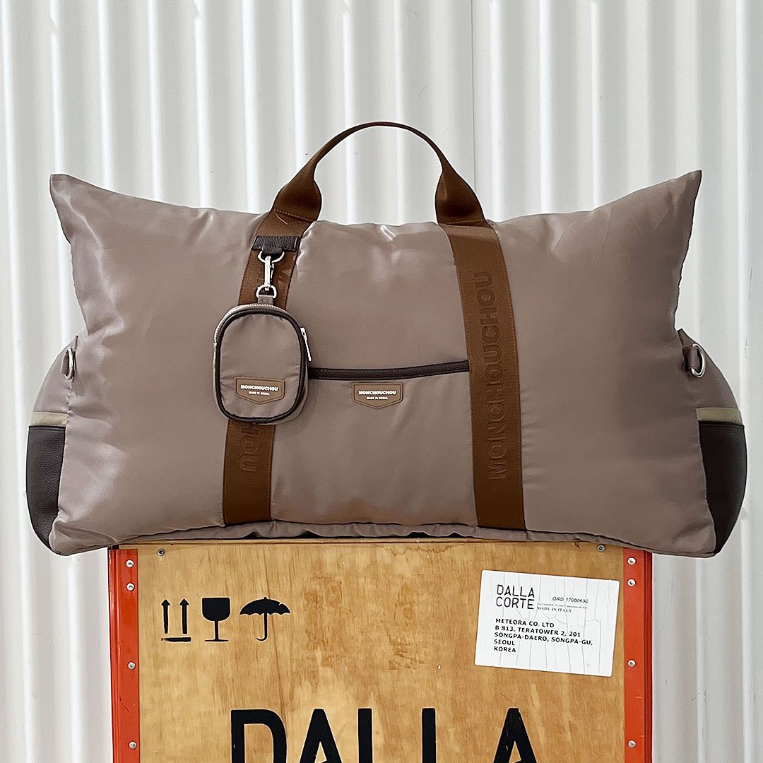 Luxury Dog Car Seat Cover - 11th Edition by Monchouchou