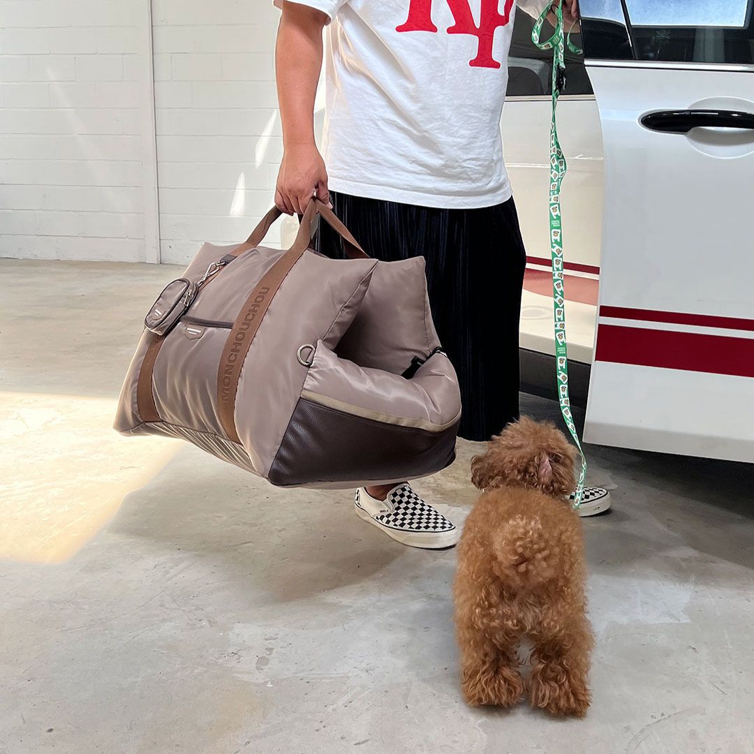 Luxury Dog Car Seat Cover - 11th Edition by Monchouchou